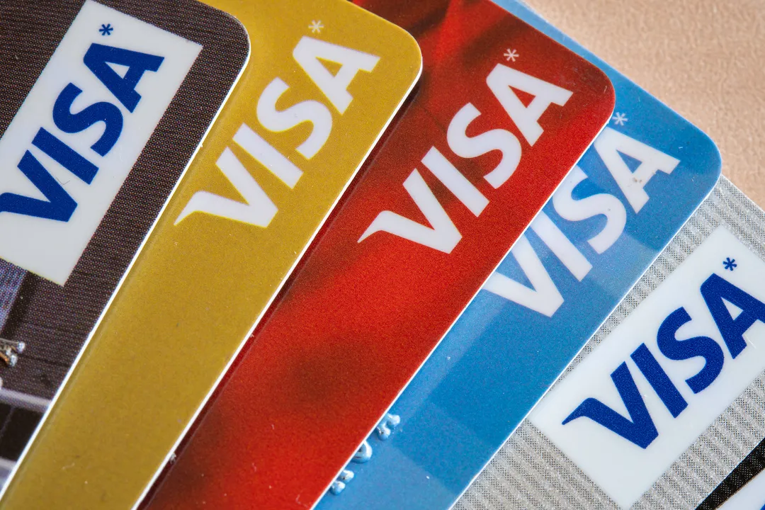 Visa-Amazon-stock-drop-share-price